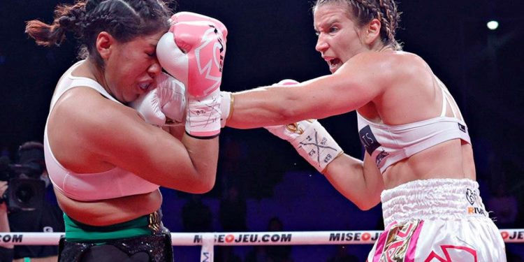 BOXEADORA MEXICANA, JEANNETTE ZACARÍAS, EN ESTADO CRÍTICO TRAS RECIBIR NOCAUT