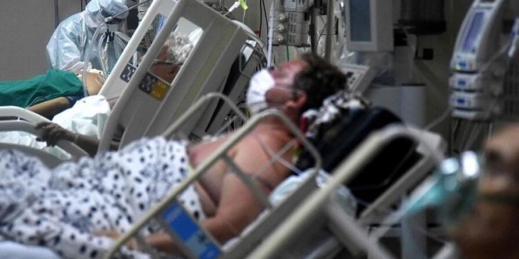 PIDE SALUD ENDURECER MEDIDAS HIGIÉNICAS; REPORTA 863 NUEVOS CASOS Y 17 DEFUNCIONES POR COVID-19