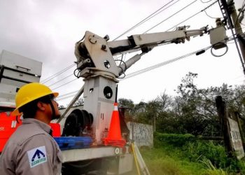 RESTABLECE CFE EL SERVICIO DE ELECTRICIDAD AL 93% EN YUCATÁN
