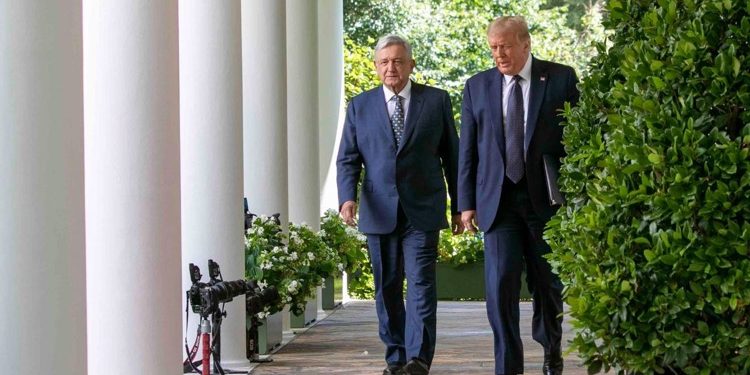 AMLO REVELA QUE HABÍA UN «PACTO DE SILENCIO» CON TRUMP SOBRE EL MURO