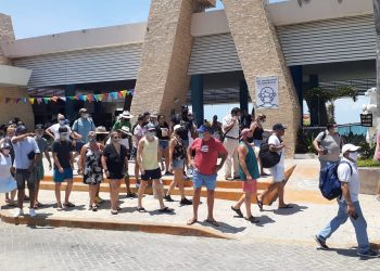 CONTINÚA EL TURISMO ELIGIENDO A ISLA MUJERES PARA VACACIONAR