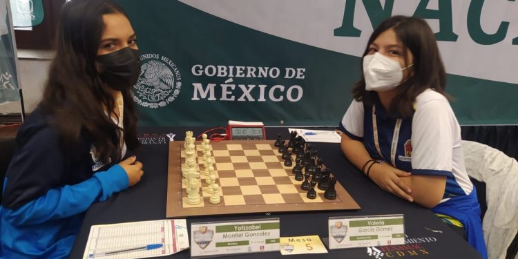 LA AJEDRECISTA QUINTANARROENSE VALERIA GARCÍA INICIA COMPETENCIA EN LOS NACIONALES CONADE