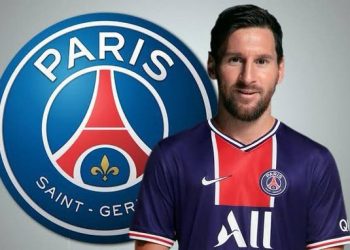 MESSI ES AHORA UN JUGADOR OFICIAL DE PSG