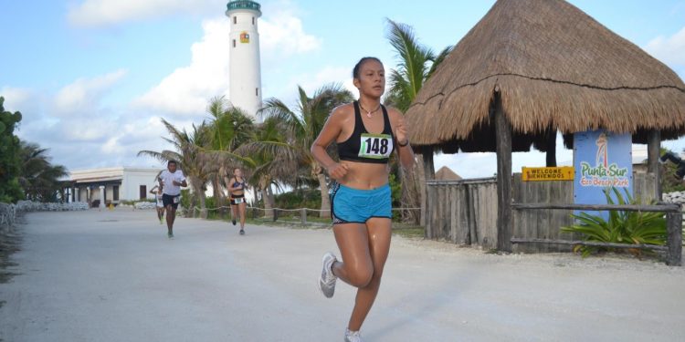 LA FPMC Y ATLANTIS SUBMARINE INVITAN A LA “CARRERA POR LA CONSERVACIÓN DE LOS ARRECIFES”