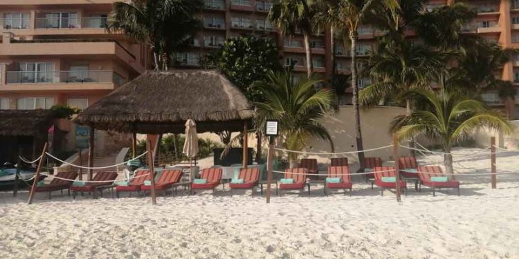 PRESTIGIADO HOTEL DE LA ZONA HOTELERA VUELVE A CERCAR LA PLAYA Y LA CATALOGA DE “ÁREA PRIVADA”