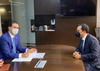 SE REÚNE EL GOBERNADOR MAURICIO VILA DOSAL CON LA SECRETARIA DE ENERGÍA, ROCÍO NAHLE GARCÍA