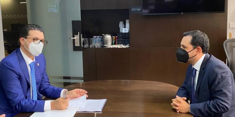 SE REÚNE EL GOBERNADOR MAURICIO VILA DOSAL CON LA SECRETARIA DE ENERGÍA, ROCÍO NAHLE GARCÍA