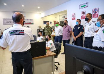 PRESENTAN EN ISLA MUJERES EL SISTEMA DE CONTROL DE POLICÍA NAVAL