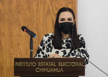 REPRESENTA CONSEJERA THALÍA HERNÁNDEZ AL IEQROO EN PANEL EN CHIHUAHUA