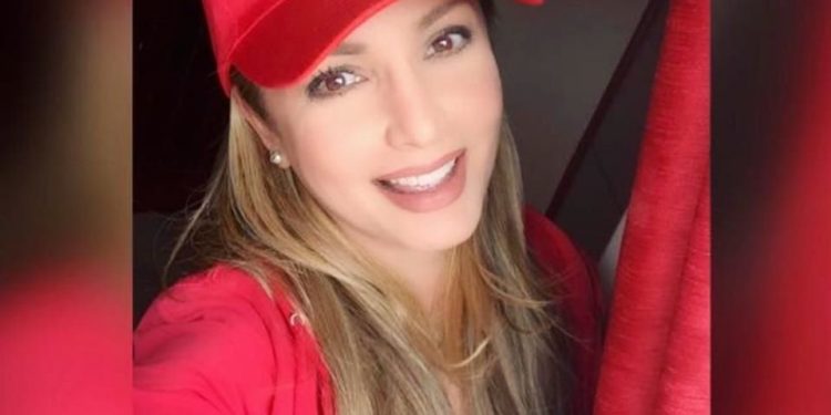 HOSPITALIZAN A PATY NAVIDAD TRAS COMPLICACIONES DE SU CONTAGIO DE COVID-19