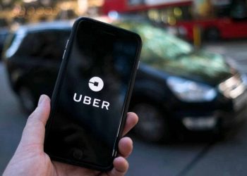 RECONOCE LA CORTE QUE EL SERVICIO QUE OFRECE UBER ES PRIVADO Y ENTRE PARTICULARES
