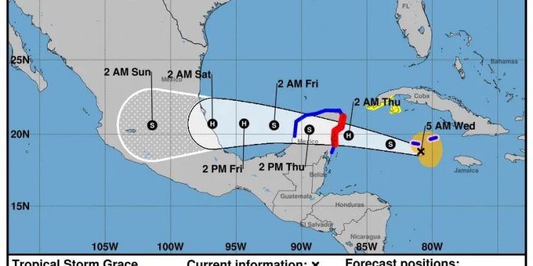 POR EL HURACÁN GRACE HOTELEROS DE TULUM PARAN ACTIVIDADES DESDE LAS 4 PM