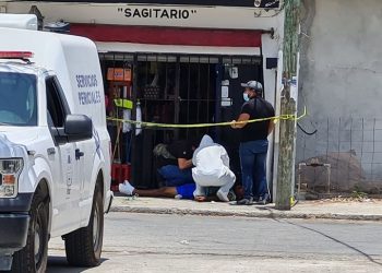 ASESINAN A BALAZOS A UN SUJETO EN LA SM 91 DE CANCÚN