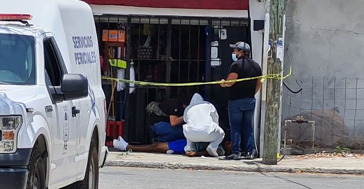 ASESINAN A BALAZOS A UN SUJETO EN LA SM 91 DE CANCÚN