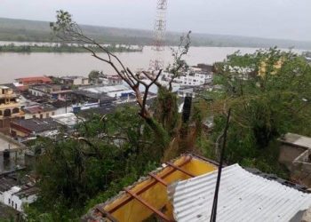 VERACRUZANOS UNIDOS PARA COLECTA DE VÍVERES POR DAÑOS DE GRACE