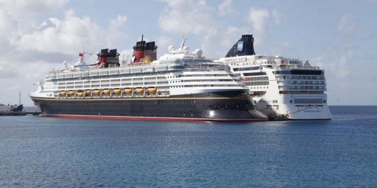 CON MEDIDAS DE PROTECCIÓN SANITARIA SE REACTIVÓ EL TURISMO DE CRUCEROS EN QUINTANA ROO