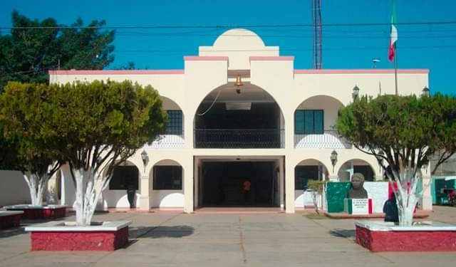 ENCABRONADOS EN JOSÉ MARÍA MORELOS CONTRA LA CFE