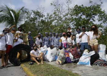 DE LA PASIÓN, AMOR Y ADMIRACIÓN POR EL MAR Y SUS HABITANTES, DE ESO, NACIÓ SNORKELING4TRASH