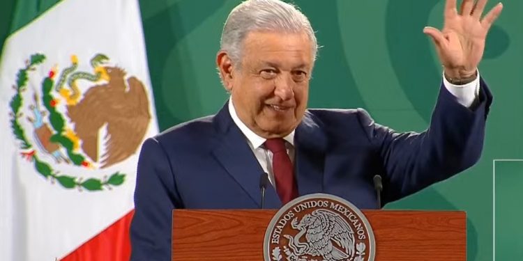 AMLO INVITA A BIDEN A VISITAR MÉXICO A FINALES DE SEPTIEMBRE
