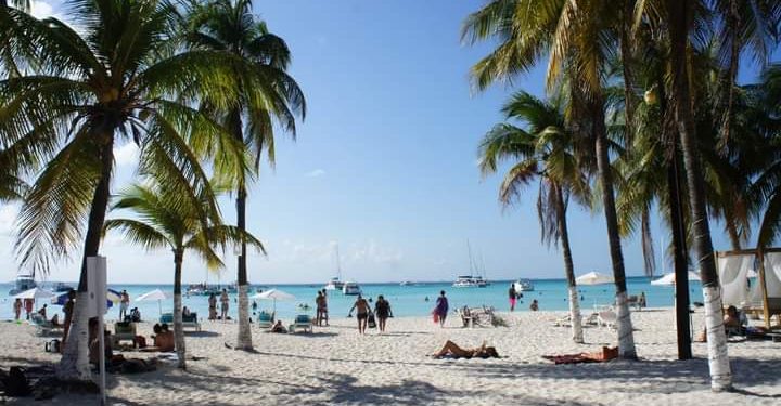 REGISTRA ISLA MUJERES BUENA OCUPACIÓN RESPECTO A LO PERMITIDO EN EL SEMÁFORO EPIDEMIOLÓGICO