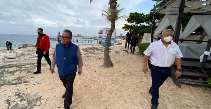 MANTIENEN VIGILANCIA Y PRESENCIA POLICIACA EN PLAYAS DE CANCÚN