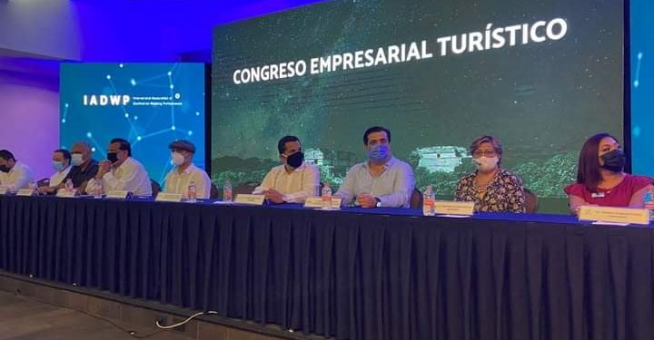 PIDE EL SECTOR TURÍSTICO QUE EL ‘TOQUE DE QUEDA’ SEA A PARTIR DE LA 1:00 A.M. Y NO A LAS 11:30 P.M. EN YUCATÁN