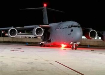 HACE ESCALA EN CANCÚN AVIÓN QUE SALIÓ DE AFGANISTÁN CON PERSONAS QUE PIDIERON ASILO EN MÉXICO