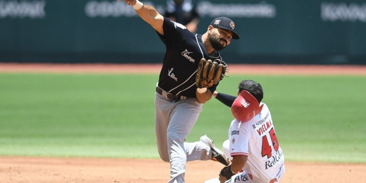 TIGRES RUGE EN EL INFIERNO Y SE AGENCIA LA GUERRA DE GUERRAS