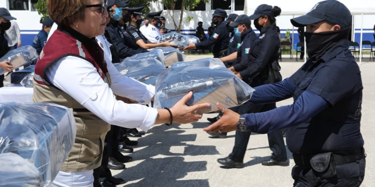 GOBIERNO DE SOLIDARIDAD CUENTA CON POLICÍA MEJOR EQUIPADA