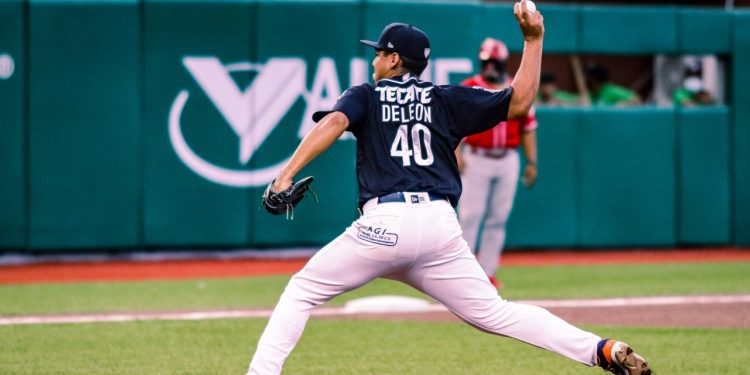 EL ÁGUILA VUELA SOBRE TIGRES