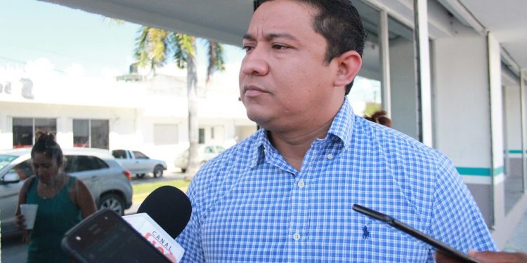 ZONA DE BAJA PRESIÓN MANTIENE ALTA PROBABILIDAD DE CONVERTIRSE EN UN SISTEMA TROPICAL: ADRIÁN MARTÍNEZ ORTEGA