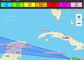 GRACE SE FORTALECE EN EL MAR LUEGO DE PASAR POR JAMAICA