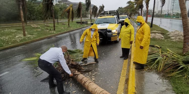 “GRACE” SALIÓ DE QUINTANA ROO Y ES TORMENTA TROPICAL