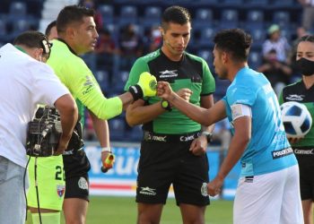 CANCÚN FC MUESTRA PERSONALIDAD Y FUTBOL, PERO NO LIBRA ADUANA AZULGRANA