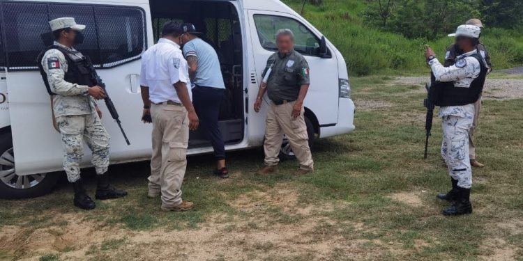 RESCATA MIGRACIÓN A SIETE EXTRANJEROS EN QUINTANA ROO