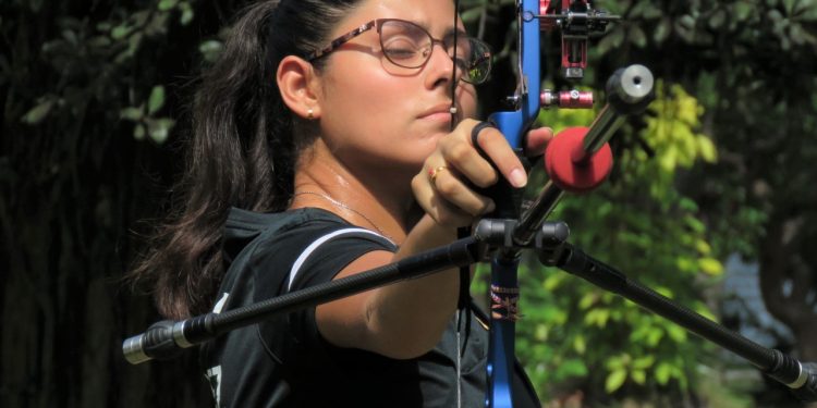 ANA LAURA VÁZQUEZ, CON LA MIRA EN EL MUNDIAL JUVENIL DE POLONIA