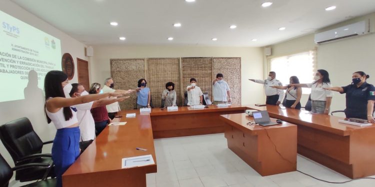 FIRMA CATALINA PORTILLO CONVENIO DE COLABORACIÓN CON AYUNTAMIENTO DE TULUM Y DE MANERA INMEDIATA SE CREA LA CITI MUNICIPAL