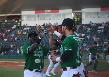 CON GRAN PITCHEO DE YOANNER NEGRIN ENFILA A LOS LEONES A EMPATAR LA SERIE