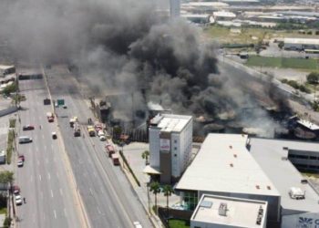 EXPLOSIÓN EN PLANTA DE SANTA CATARINA, NUEVO LEÓN, DEJA DOS MUERTOS