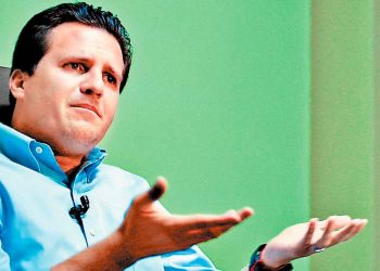 GERARDO GAUDIANO TRATA DE BORRAR SU MALA IMAGEN