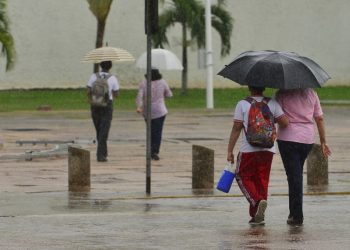 PRONOSTICAN LLUVIAS MODERADAS A MUY FUERTES EN EL TERRITORIO TABASQUEÑO