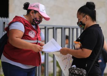 AVANZA CON ÉXITO EN SOLIDARIDAD JORNADA DE VACUNACIÓN A PERSONAS DE 30-39 AÑOS