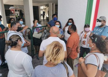 SE LEVANTA PARO Y HUELGA EN OTHÓN P. BLANCO