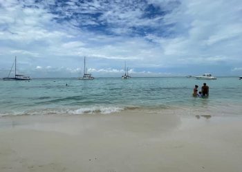 DE NUEVA CUENTA PLAYAS DE ISLA MUJERES LUCEN SU BELLEZA