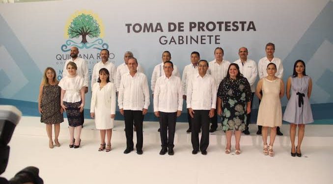 NO HABRÁ CAMBIOS EN GABINETE: CARLOS JOAQUÍN