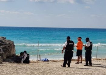 TURISTA MUERE AHOGADO EN PLAYA GAVIOTA AZUL DE CANCÚN