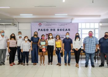 IMPULSAN BIENESTAR SOCIAL DE ESTUDIANTES BENITOJUARENSES