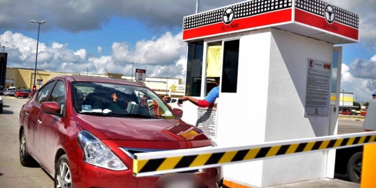 PRESENTARÁN INICIATIVA DE LEY PARA REGULAR ESTACIONAMIENTOS EN TODO EL ESTADO