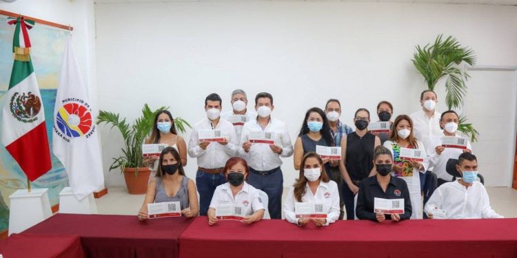 INTEGRAN HISTÓRICO COMITÉ CIUDADANO PARA TRANSPARENTAR PROCESO DE ENTREGA Y RECEPCIÓN