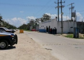 ESCAPAN TRES DE LA CÁRCEL MUNICIPAL DE SOLIDARIDAD; RECAPTURAN A DOS, UNO SIGUE LIBRE